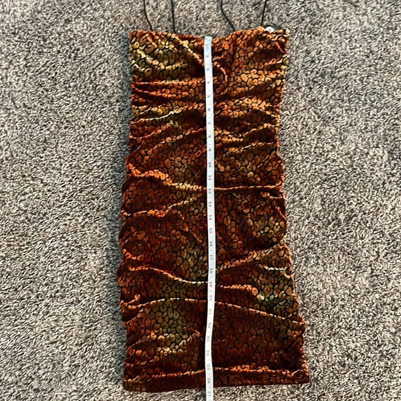 Windsor Tight Cheetah Velvety Dress Size Small - Picture 7 of 9